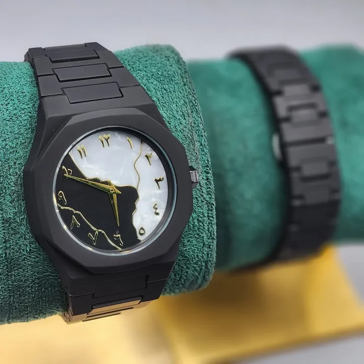Black Aura Quartz Watch