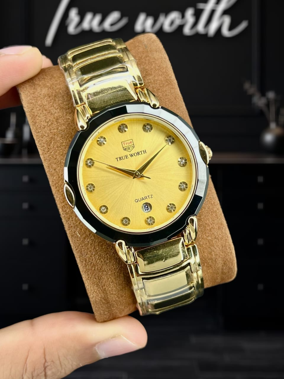 True Worth Original 'A-Class' Quality Quartz Watch