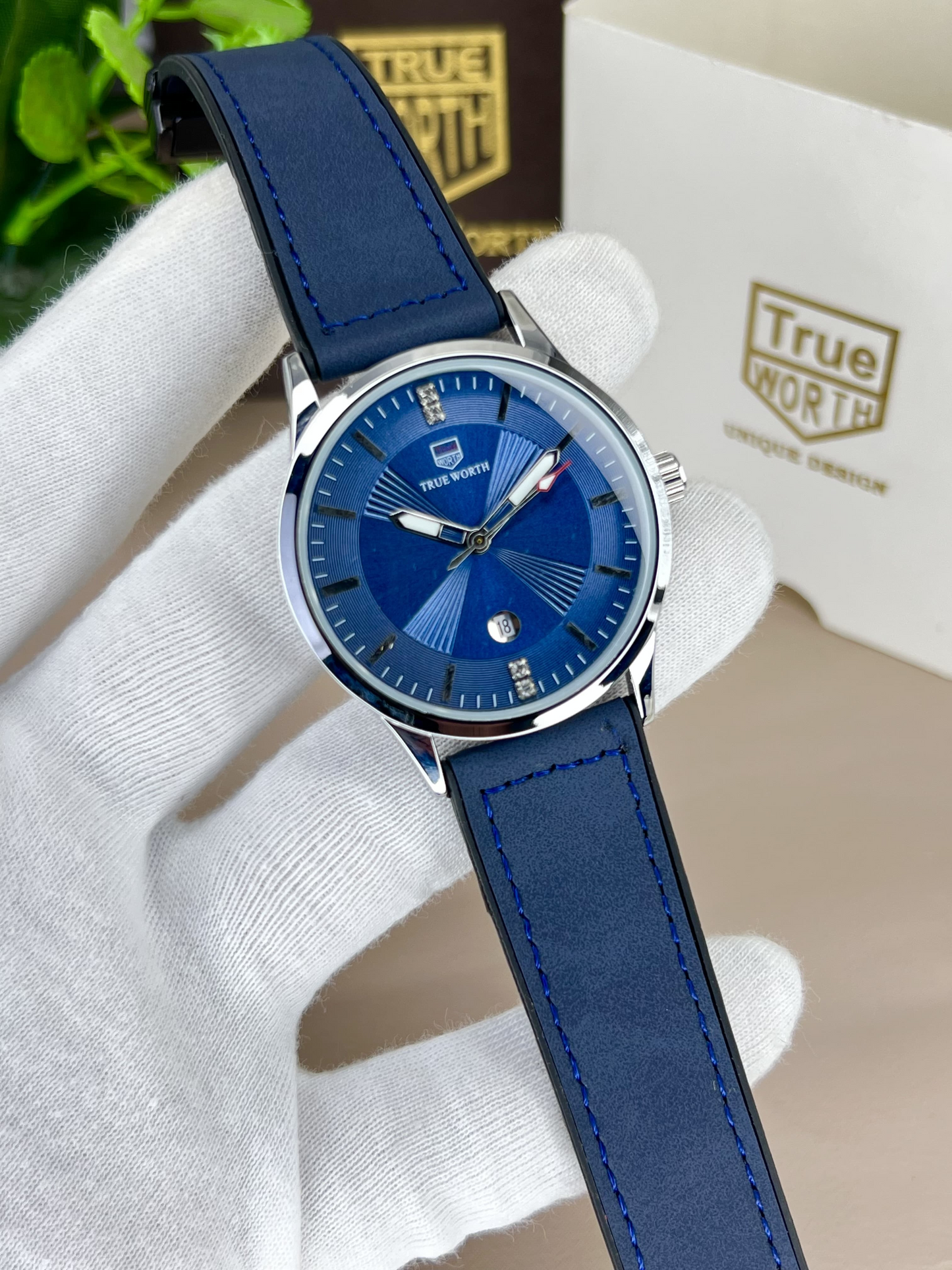 True worth Rubber Strap Watch with Date