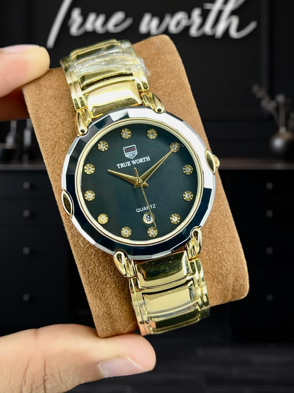 True Worth Original 'A-Class' Quality Quartz Watch