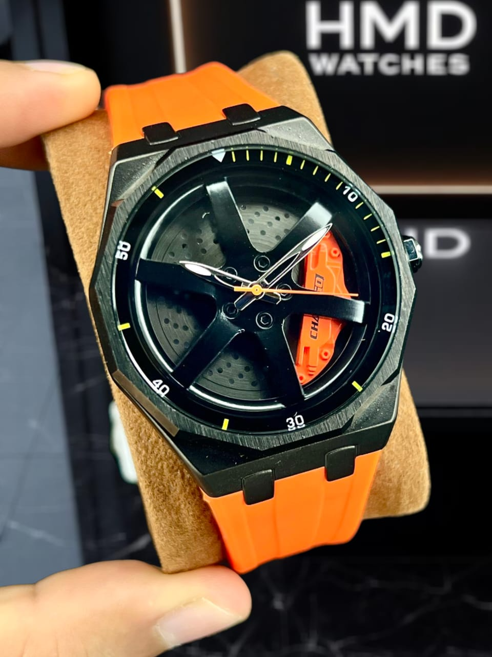 CHAXIGO Rotation Watch Model 7258 G